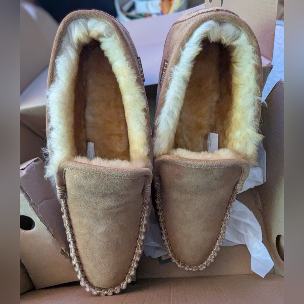 L.L. Bean Brown Wicked Good Slippers